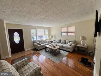 719 W 38th St, Wilmington, DE 19802 - photo 4