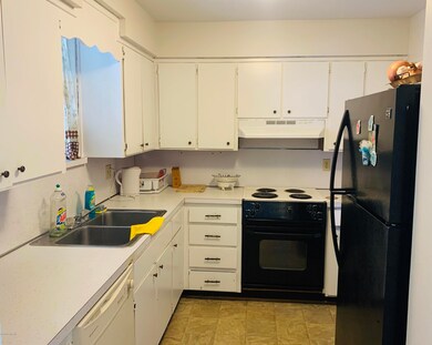 1647 El Camino Rd unit 3, Jacksonville, FL 32216 - photo 6