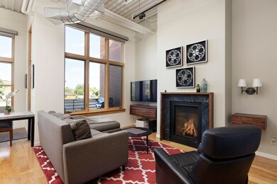 231RobinsonUnit310_HiRes_200806003