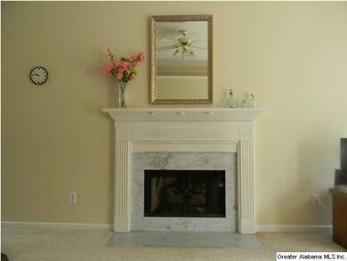 Fireplace with gaslogs