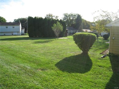 3774 Fleetwood Dr, Easton, PA 18045 - photo 6