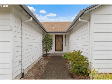 2981 SW 31st St, Gresham, OR 97080 - photo 3