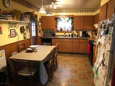 120 Nautilus - Kitchen