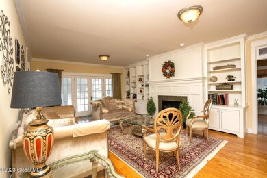 110 Saddlebrook Ln, Schenectady, NY 12302 - photo 6