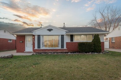 01-18200-Valade-St-Riverview-MI-48193-Wi