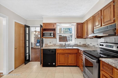 887 Stringer Ln, Mount Washington, KY 40047 - photo 7