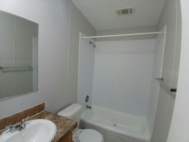 1400 Banana Rd unit 47, Lakeland, FL 33810 - photo 5