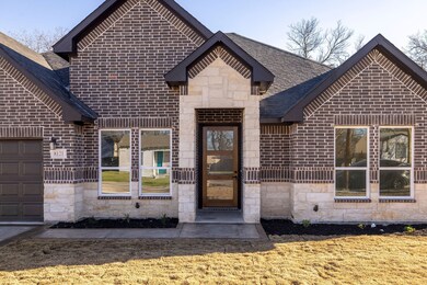 8121 Raymond Ave, Fort Worth, TX 76108 - photo 2