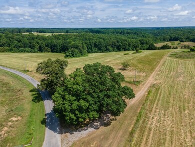 202 Weakley Loop, Ethridge, TN 38456 - photo 2