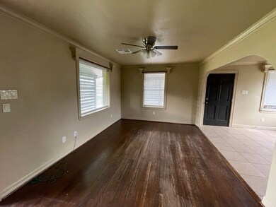 807 Apache St, Houston, TX 77022 - photo 6