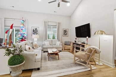 3740 Clydesdale Cir, Loveland, OH 45140 - photo 6