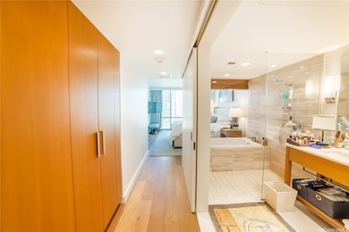 Ritz Carlton Residences Tower II unit 2001, Honolulu, HI 96815 - photo 6