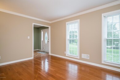 2704 New Moody Ln-33