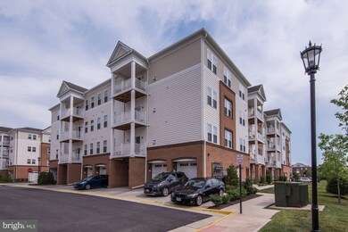 24661 Woolly Mammoth Terrace unit 407, Aldie, VA 20105 - photo 2