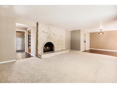 2577 Debok Rd, West Linn, OR 97068 - photo 5