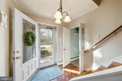 4935 Chester Creek Rd, Brookhaven, PA 19015 - photo 3