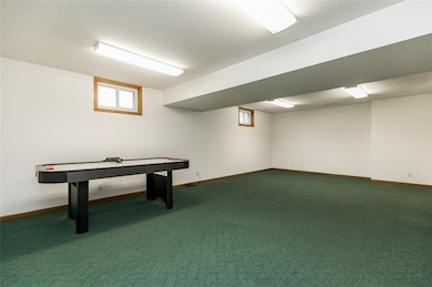 2001 5th Ave SE, Cedar Rapids, IA 52403 - photo 6