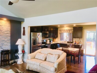 405 S Portal Loop SW, Ocean Shores, WA 98569 - photo 5