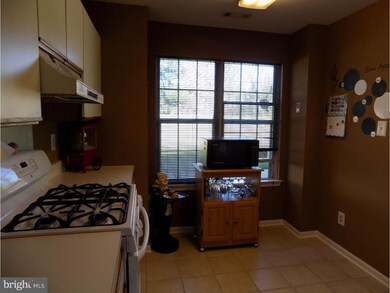 703 Briarwood Ct unit 703, Sewell, NJ 08080 - photo 4