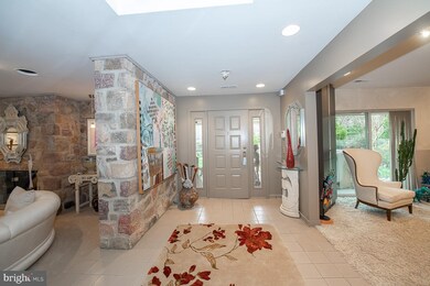 1264 Round Hill Rd, Bryn Mawr, PA 19010 - photo 3