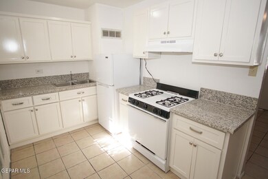 3803 Tyler Ave unit 2, El Paso, TX 79930 - photo 6