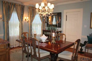 9 5th Ave, Saratoga Springs, NY 12866 - photo 4