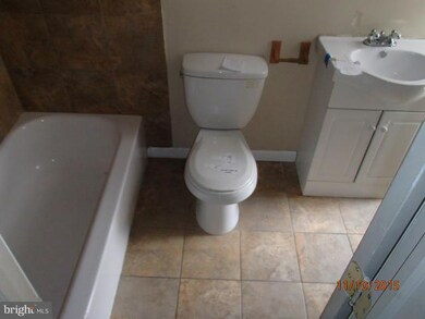 1833 W Lombard St, Baltimore, MD 21223 - photo 7