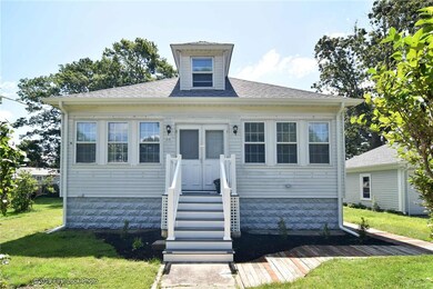 42 Burgess Dr, Warwick, RI 02886 - photo 2