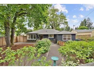 2543 NE 92nd Ave, Portland, OR 97220 - photo 2