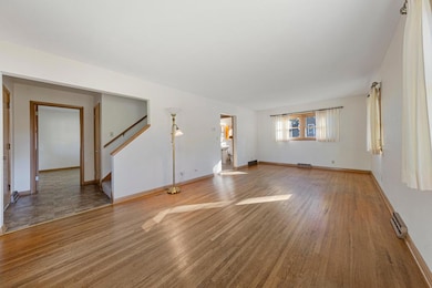 14 Living_dining.jpg