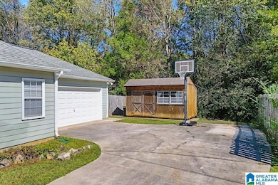 8372 Cahaba Crossing Cir, Leeds, AL 35094 - photo 5