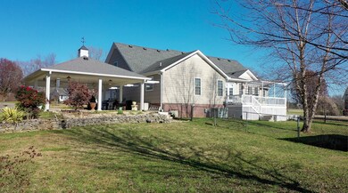 109 Riverlake Rd, Shelbyville, TN 37160 - photo 3