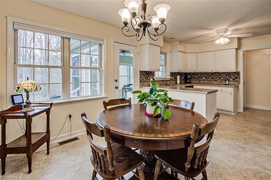 2366 Hickory Forest Dr, Asheboro, NC 27203 - photo 6