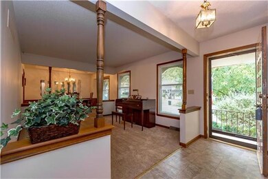 6312 Oakview St, Shawnee, KS 66216 - photo 3