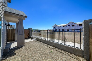 12203 Curtis Ct, Flagstaff, AZ 86001 - photo 6