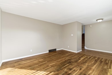 1268 Kildale Ct, Columbus, OH 43229 - photo 5