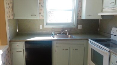 5266 Herman St, Germansville, PA 18053 - photo 7