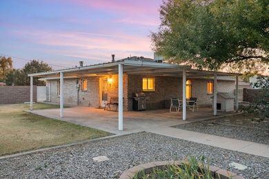 2233 Julie Ave SW, Albuquerque, NM 87105 - photo 2