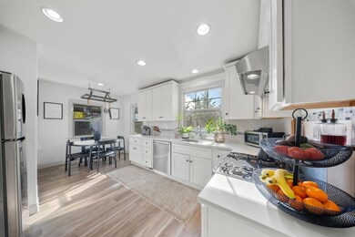 530 Myrtle Ave, Modesto, CA 95350 - photo 2