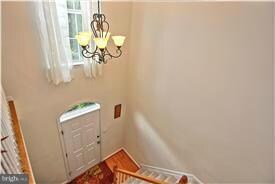 13276 Coppermill Dr, Herndon, VA 20171 - photo 2