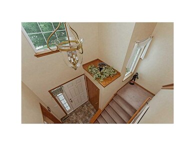 Stairway. Dramatic open staircase