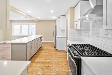 31 Harrison St unit B, Roslindale, MA 02131 - photo 6