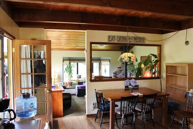 14550 West End dining w