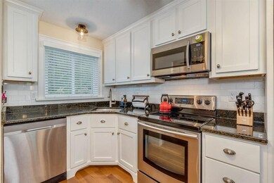 5 Granite Cir, MerriMacK, NH 03054 - photo 7