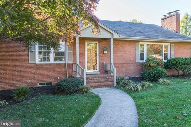 9008 Longstreet Dr, Manassas, VA 20110 - photo 3