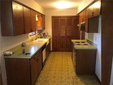 2031 S Cline Ave, Fayetteville, AR 72701 - photo 5