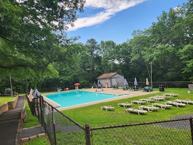 0 Mallard Ln unit PM-133763, Bushkill, PA 18324 - photo 4