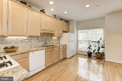 3253 Nile Ln, Laurel, MD 20724 - photo 2