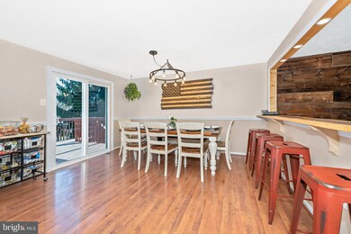 1204 Markel Cir, Frederick, MD 21702 - photo 3