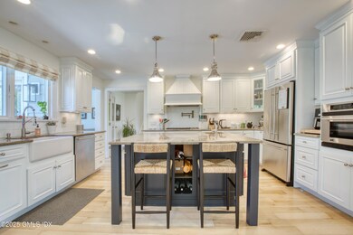 35 Dartmouth Rd, Cos Cob, CT 06807 - photo 5